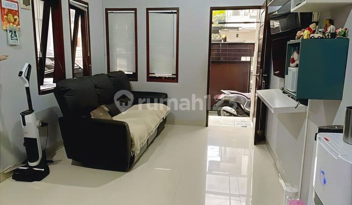 Rumah Lantai 2 Lokasi di Ayani Denpasar Dekat Lumintang Dekat