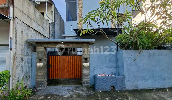 Elite Boarding House, 3rd Floor, Located in Denpasar Bulu Indah, North Denpasar.