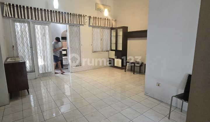 Minimalist 1-Story House with SHM in Tatar Jingganagara Kbp - Features Inner Court, Ready to Occupy