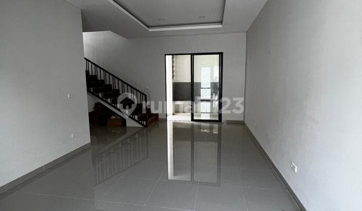 New 2-Story House, One Gate System in Sayap Setra Duta Bandung