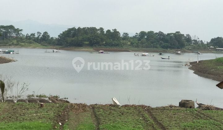 Kavling Luas Siap Bangun, View Danau di Cluster Premium Kb - Kota Baru Parahyangan
