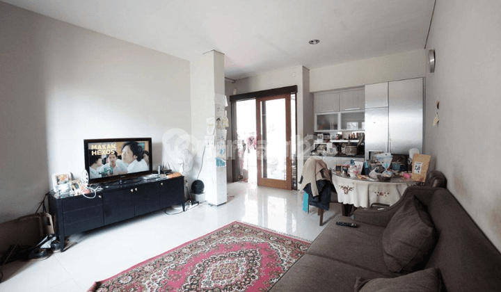 Comfortable 2-Story House in Setraduta Bandung, Strategic Location