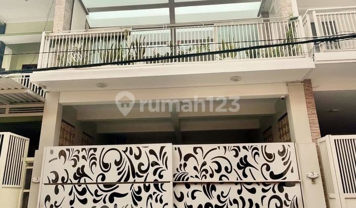 Dijual Rumah Siap Huni Ploso Timur Dekat Galaxy Mall