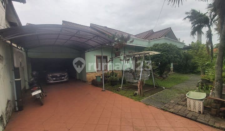 Rumah 2 Lantai Shm Butuh Renovasi Barat Di Kalimalang