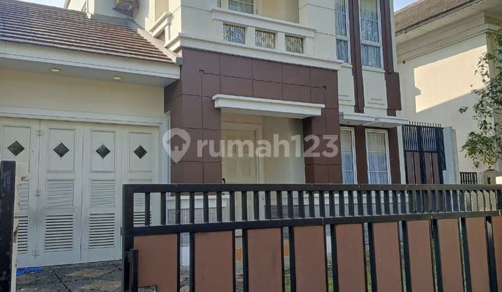 Nice House with SHM at JR Conection Stop, Kota Wisata Cibubur Ciangsana, Jl. Boulevard Kota Wisata, Ciangsana, Gunung Putri, Bogor, West Java, Indonesia, 16968, Kota Wisata