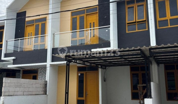 Siap Huni, Rumah, 2 Lantai, SHM, Dekat Universitas, Ada di Lingkungan Islami,