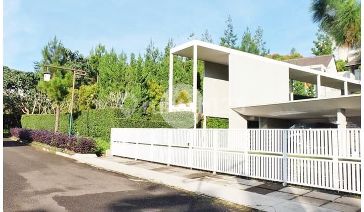 Rumah Lux Dan Privacy Dago Resort Bandung Harga Nego