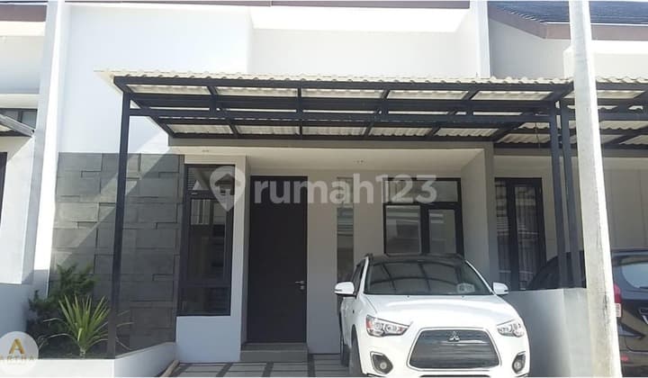 Rumah Bagus Siap Huni Kopo Safira Bandung