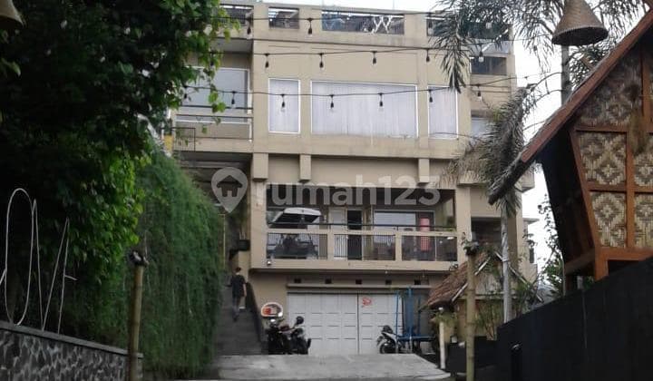 Rumah Mewah Cafe Dengan View City Pegunungan Dago Bandung Utara