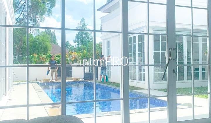Rumah Siap Huni Kolam Renang Kota Baru Parahyangan Bandung