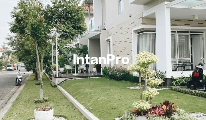 Dijual Rumah 2 Lantai Siap Huni Kota Baru Parahyangan