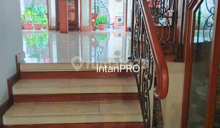 Rumah 2 Lantai Minimalis Di Dago Kawasan Kampus Dago Kota Bandung