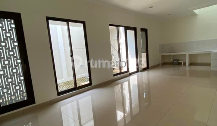 Rumah Btary Summarecon Bandung