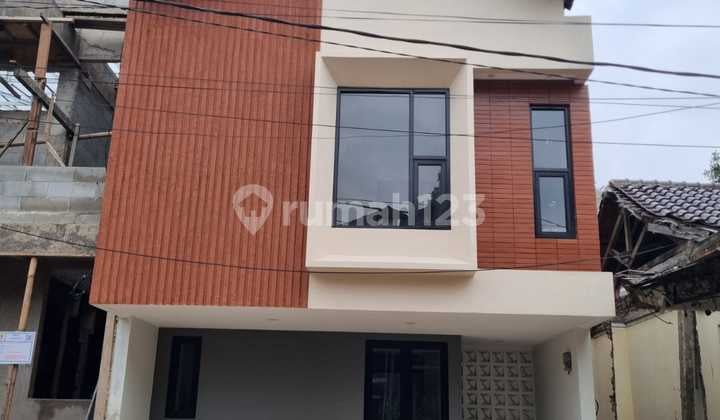 Rumah 2 Lantai Antapani Pusat Kotabandung