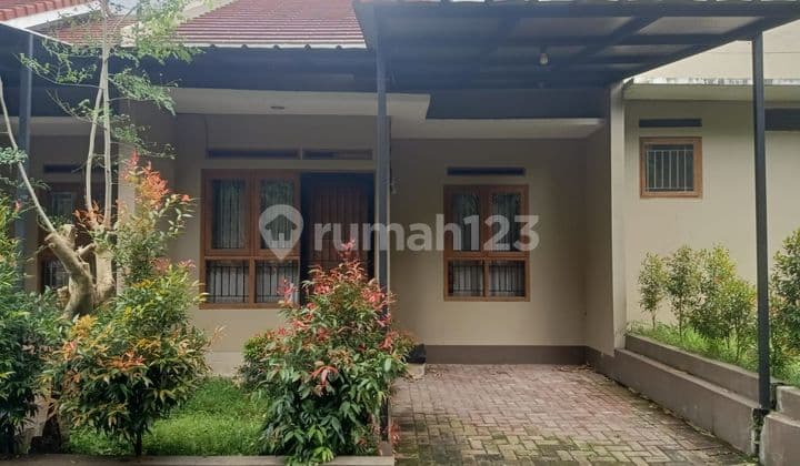 Rumah Sariwangi Atas Bangunan Minimalis*