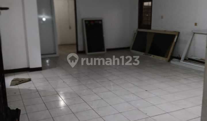 Dijual Rumah Sayap Moch Toha