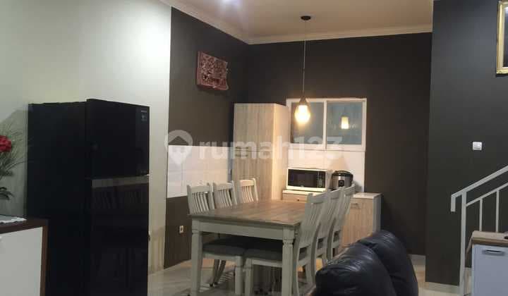 For Sale Good House Ready to Live In, Suitable for Business, Strategic Location in Front of Tki 3 Cluster