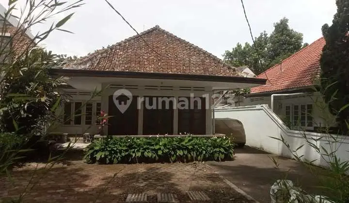 Dijual Rumah Hitung Tanah Sayap Cipaganti