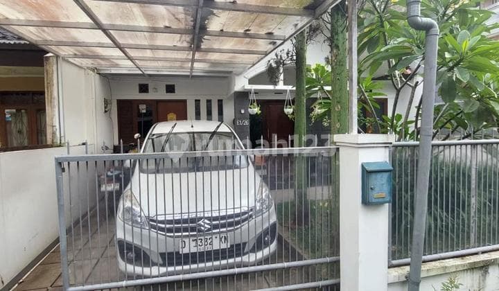 Rumah Asri dan Nyaman di Komplek Pasadena Residence Bandung