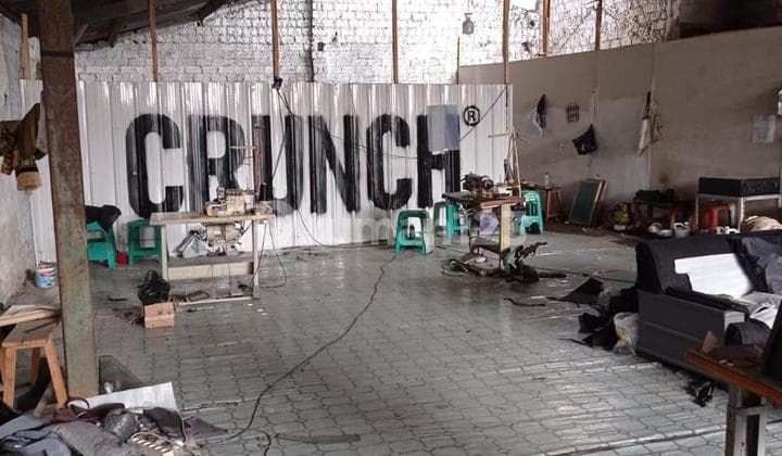 Gudang Workshop Strategis di Kiaracondong Bandung