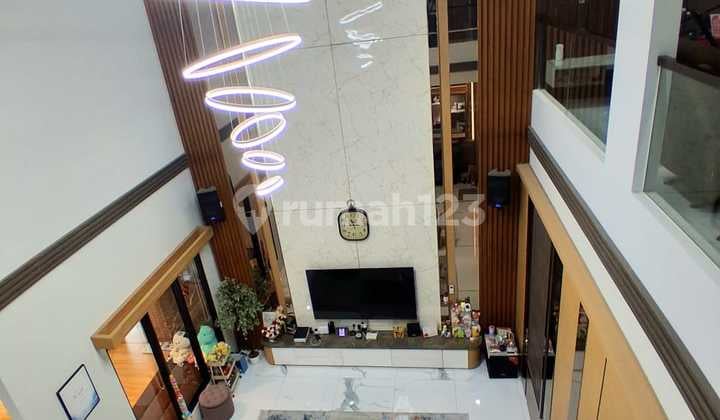 Rumah Lux Minimalis Modern Cluster Emily Summarecon Bandung