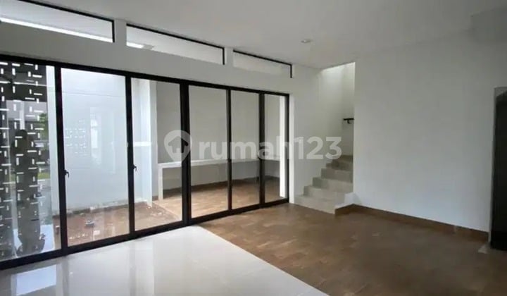 Rumah Minimalis Siap Huni di Cluster Flora Summarecon Bandung