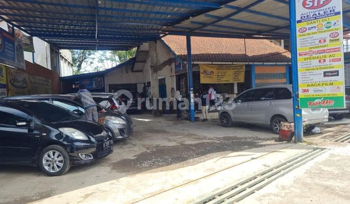 Active Car Workshop Business Space in Baleneendah