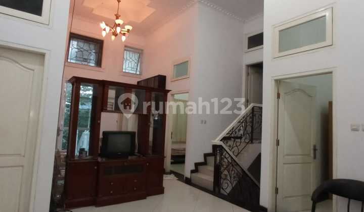 Rumah 2 Lantai Siap Huni di Taman Kopo Indah 3