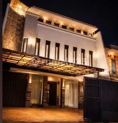 Rumah Cantik Strategsis Siap Huni di Sayap Pajajaran Bandung