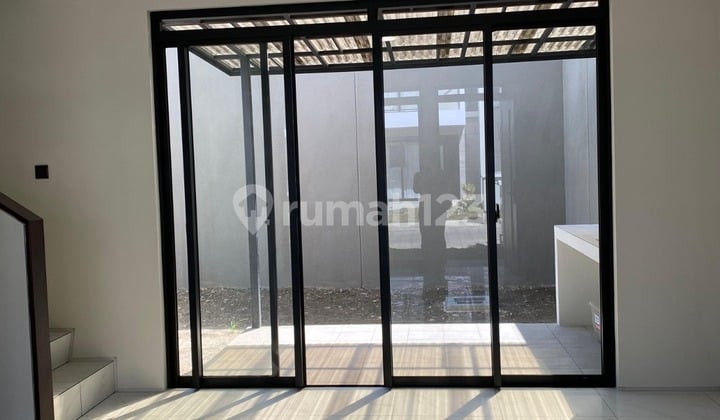 Rumah Minimalis Siap Huni di Kota Baru Parahyangan