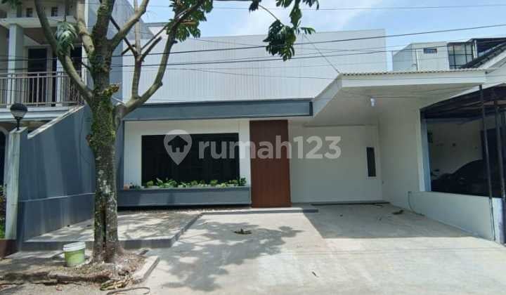 Rumah Bagus Dalam Komplek Daerah Margacinta Buah Batu