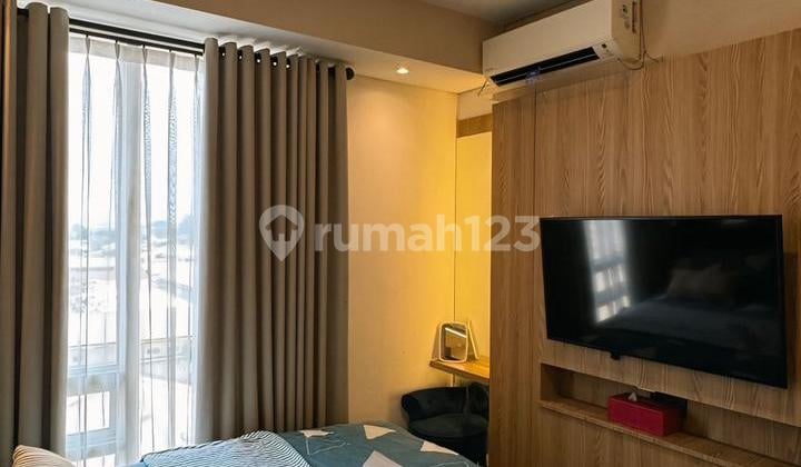 Apartemen Siap Huni Furnished di Landmark Residence