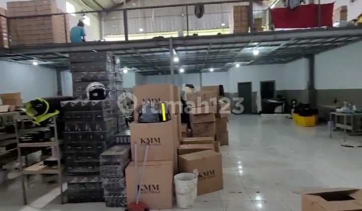 Gudang Bangunan Baru Akses Kontainer di Katapang Andir