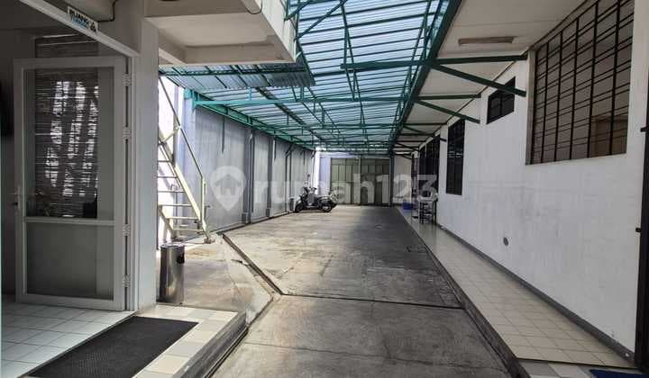 Gudang Sayap Kiaracondong Lokasi Strategis , Kontainer bisa Masuk