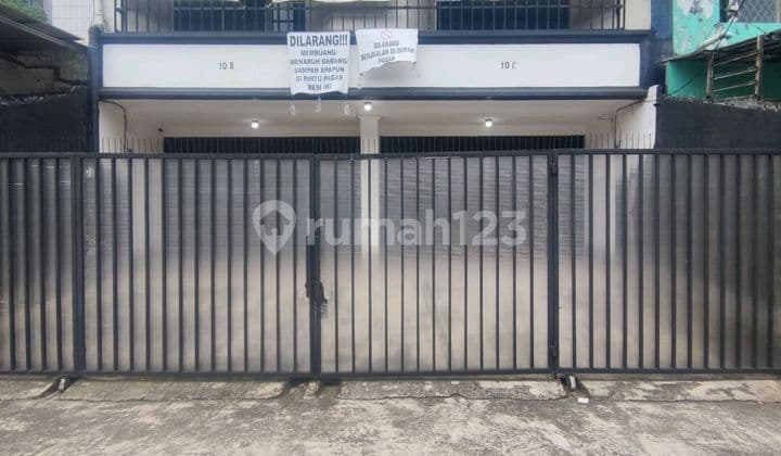 2 Ruko 2 LT Pinggir Jalan Kalimalang Harga Terjangkau
