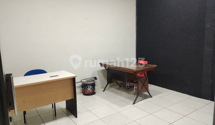 Ruang Kantor Atau Usaha Di Tebet Jakarta Selatan