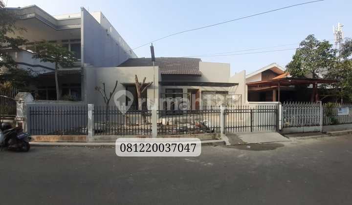 Rumah baru minimalis dekat pusat kota