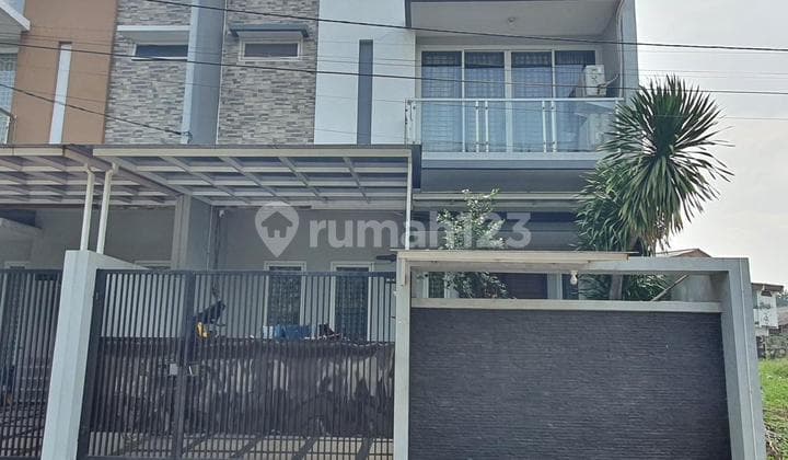 FOR SALE NICE 2-STORY HOUSE IN TAMAN SURYA, WEST JAKARTA