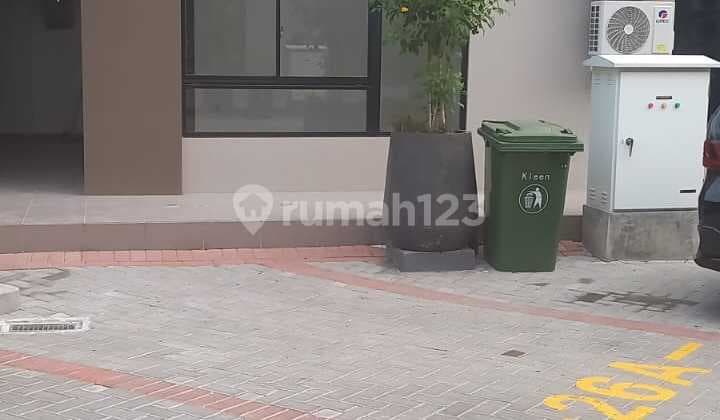 Disewakan Condo House Green Royal 2 Lantai 1