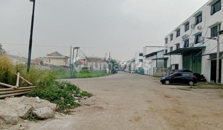 DIJUAL LELANG SEGERA GUDANG LUAS DI KOMPLEK GUDANG TELUK NAGA