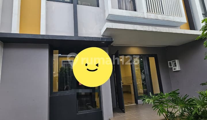 Disewakan Rumah Mewah di Cluster Baroni Gading Serpong