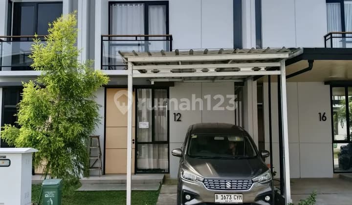 Rumah 2 Lantai Deket Sekolah Uph Dilippo Karawaci Tangerang