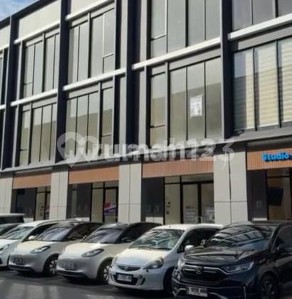 Ruko 3 Lantai Disewakandi Hampton Avenue Gading Serpong
