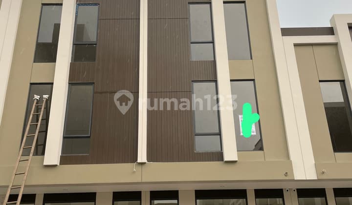 Ruko 2 Lantai Verona Juction Disewakan Gading Serpong