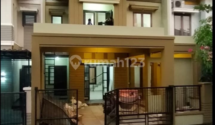 HARUS CEEEEPAT LAKU DIJUAL RUMAH MEWAH CENTRAL PARK A YANI