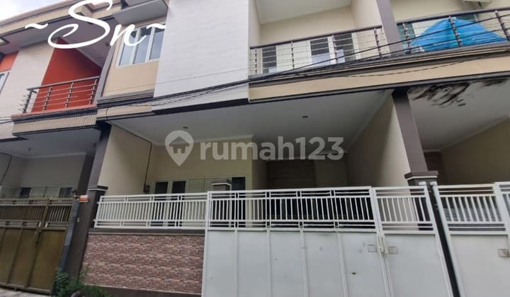 DIJUAL RUMAH 2 LANTAI GADING KARYA