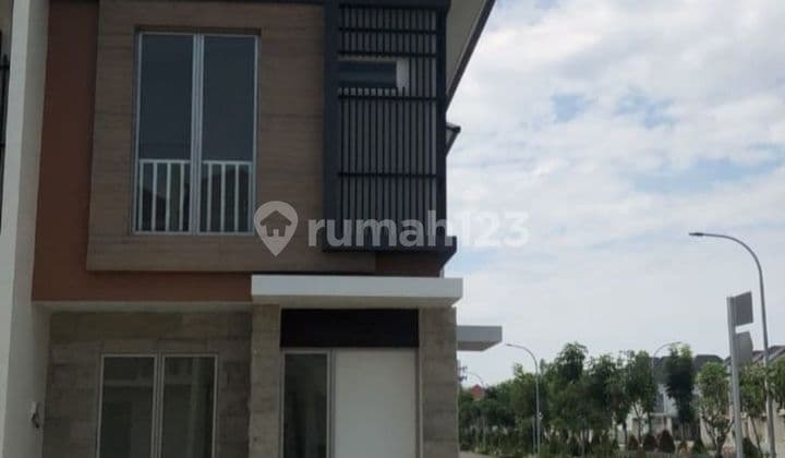 DIJUAL RJMAH 2 LANTAI BARU GREENLAND HOOK