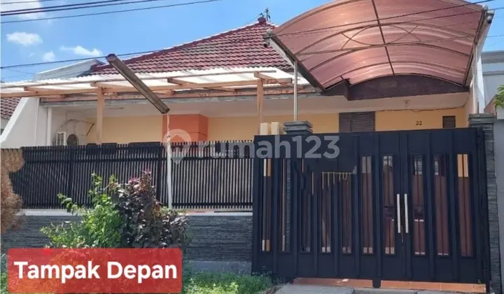 Disewakan Rumah Sutorejo.
