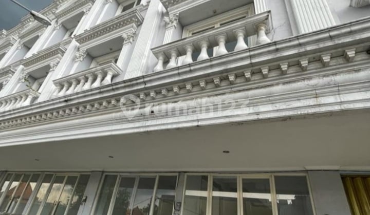 Disewakan Ruko Murah Raya A Yani