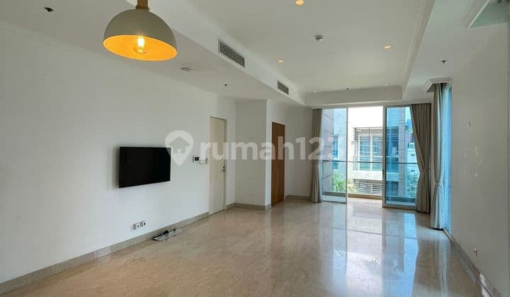 For Rent/Sale 3 + 1 Bedrooms Sudirman Residence